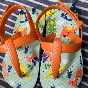 Baby boys sandals. Like new barely worn size 5/6